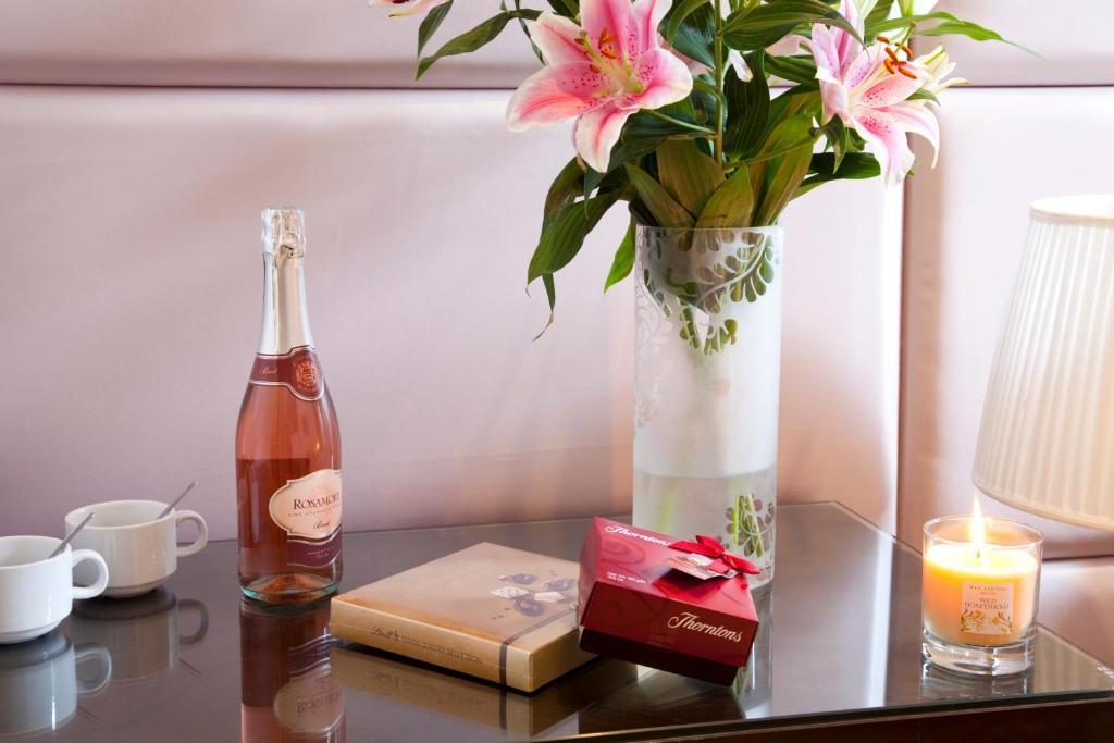 City Inn Russell Square London Bagian luar foto