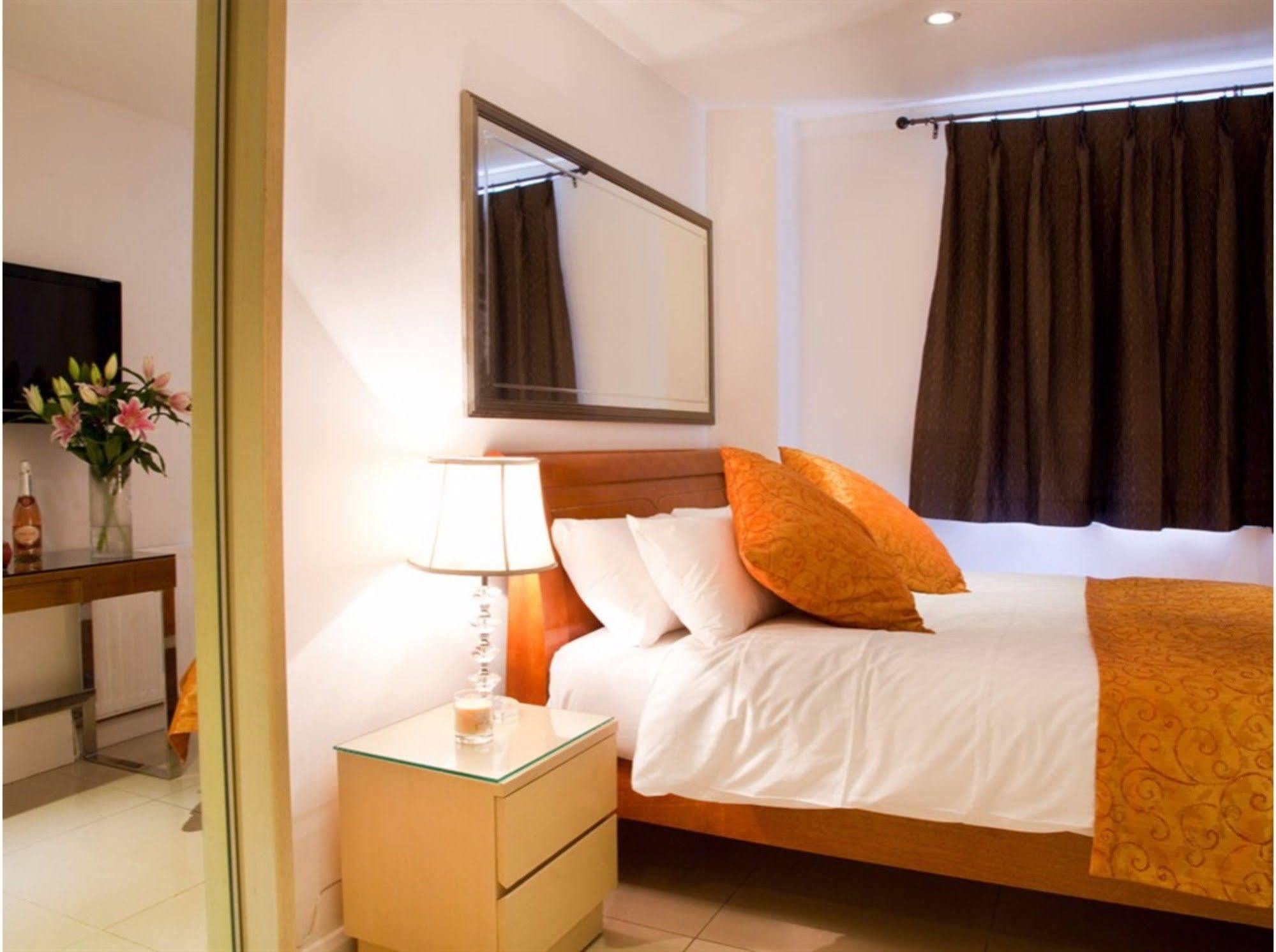 City Inn Russell Square London Bagian luar foto