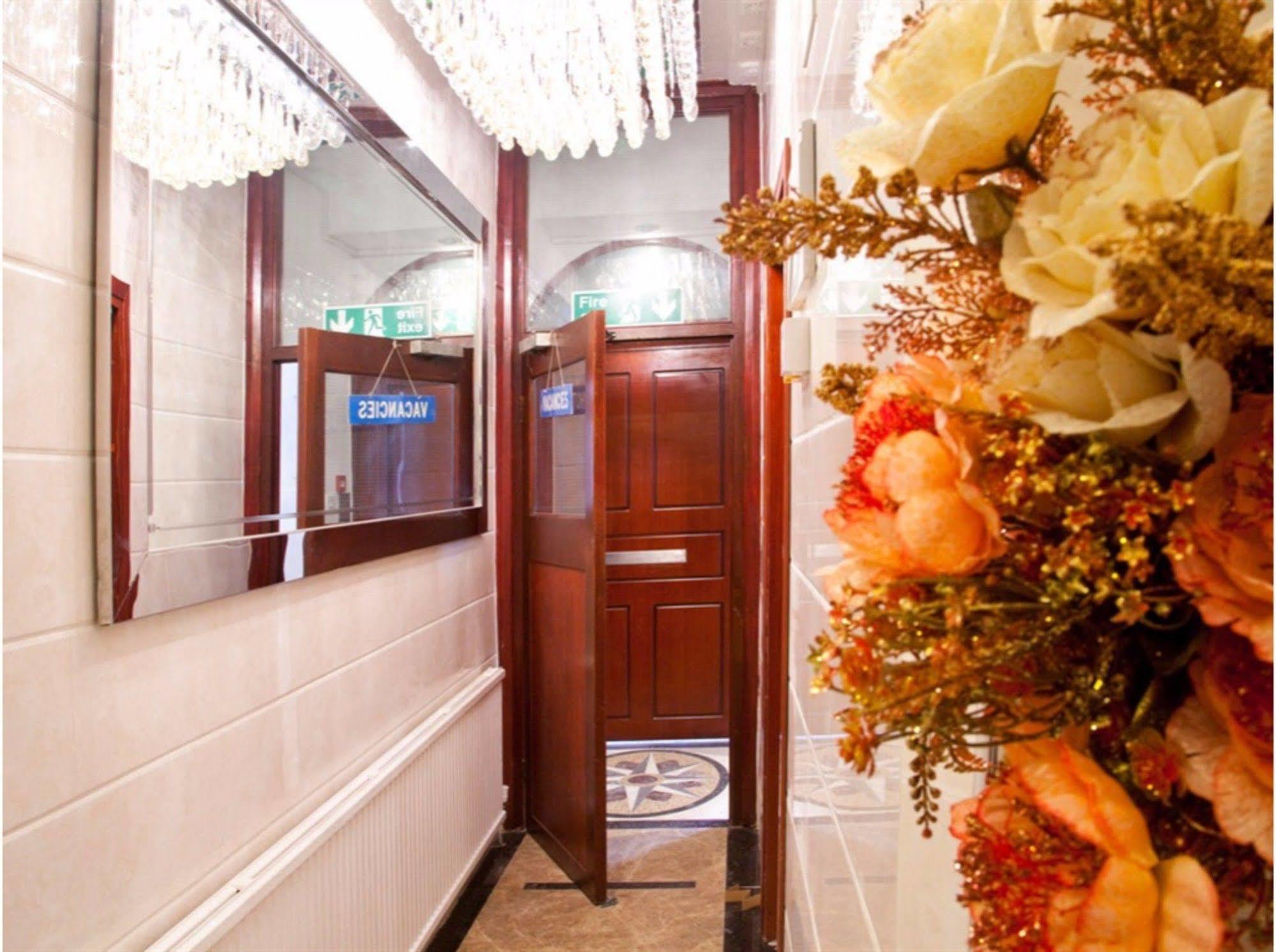 City Inn Russell Square London Bagian luar foto