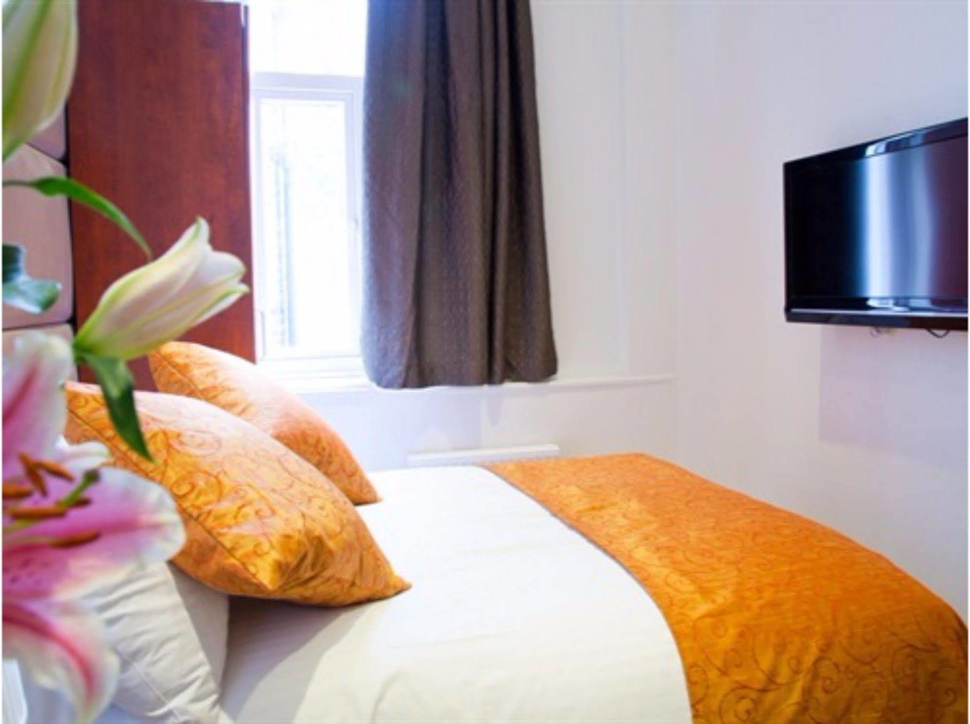 City Inn Russell Square London Bagian luar foto