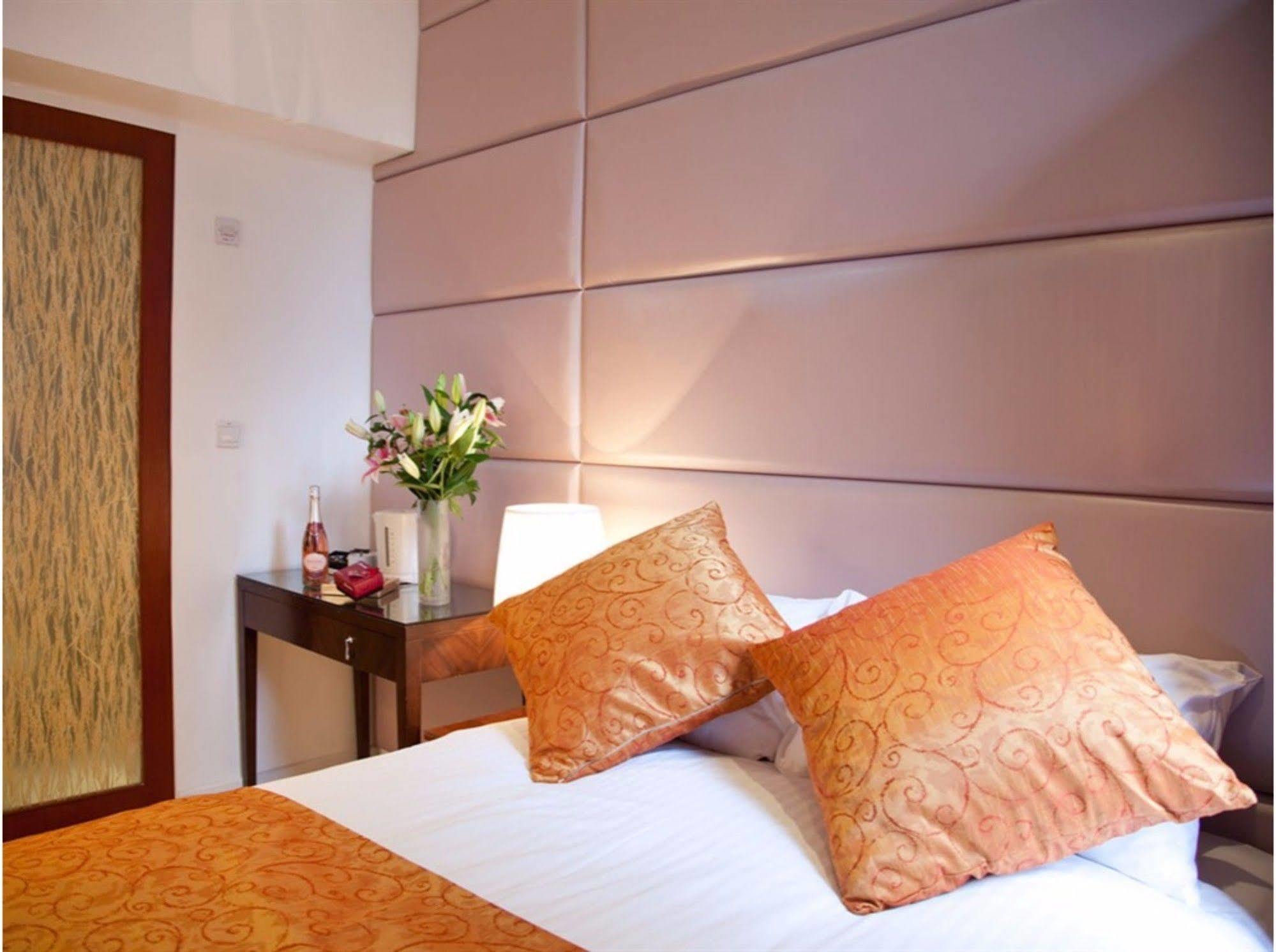 City Inn Russell Square London Bagian luar foto